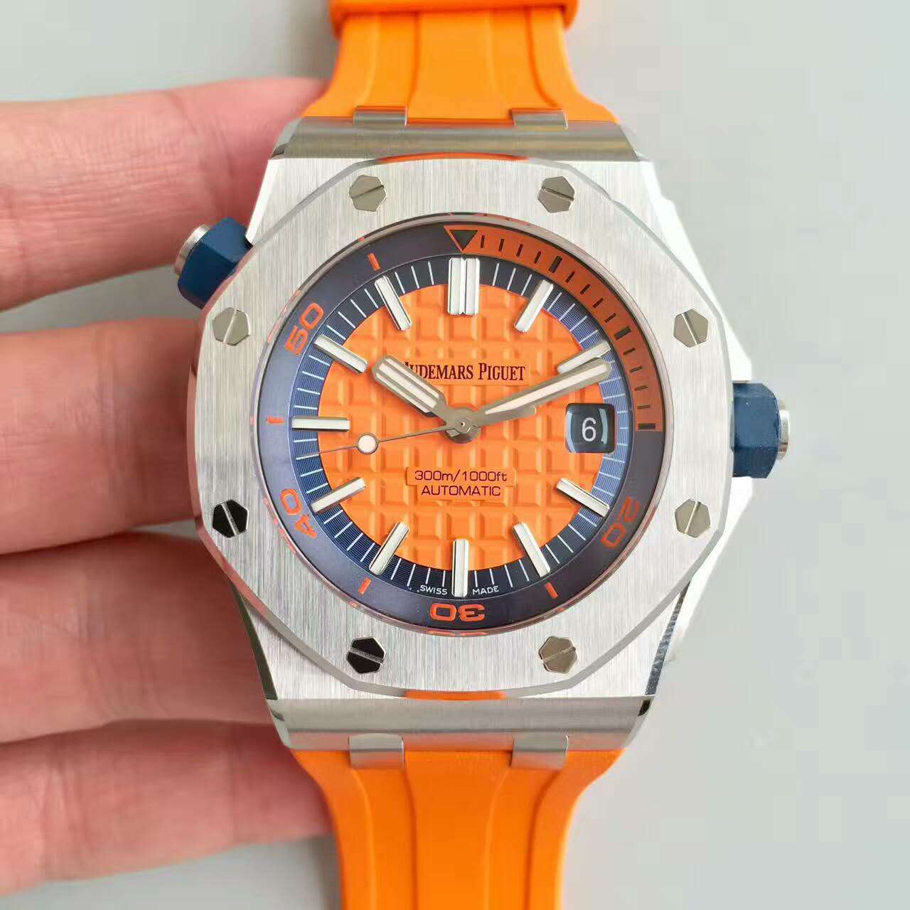 AP愛彼 15710彩色系列 皇家橡樹離岸型系列機械男錶 橙色-rhid-118379